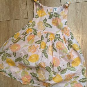 Toddler dress🍋